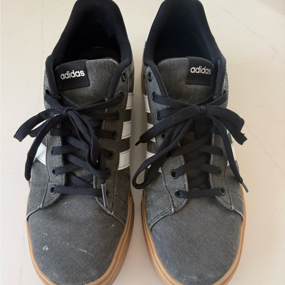 Adidas Men's Black and White Sneakers